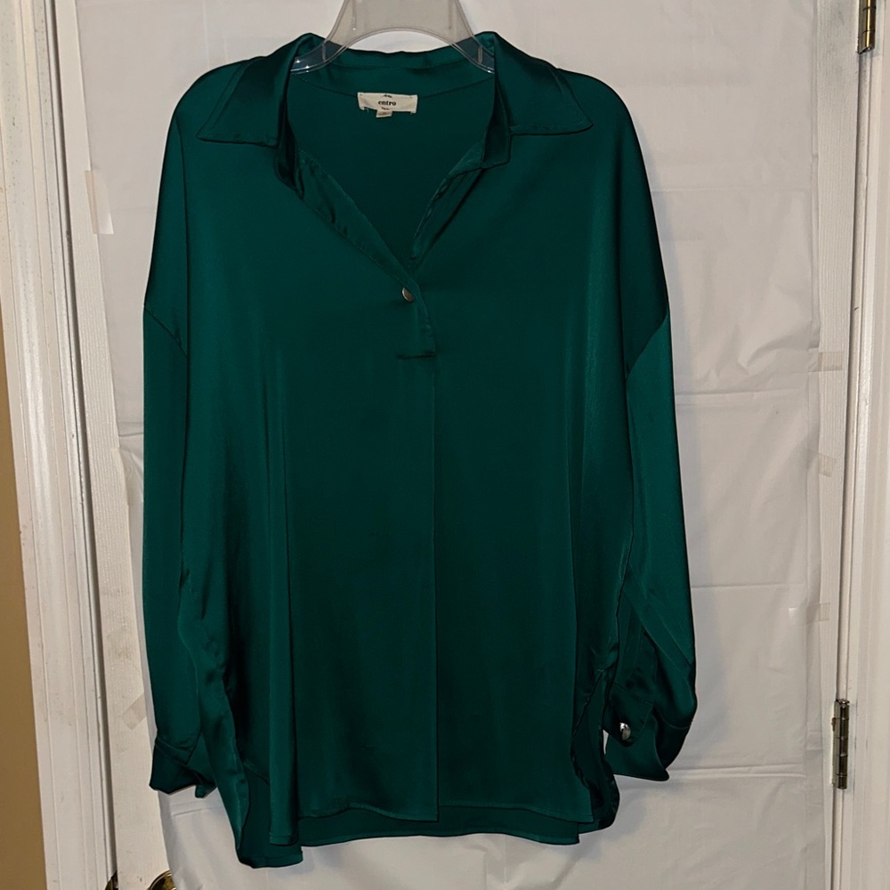 Entro Emerald Green Button-Up Blouse